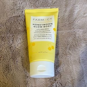 FARMACY HONEYMOON GLOW BODY *New/Sealed*